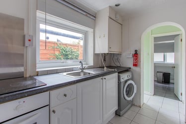 4 bed house, Arabella Street, Plasnewydd, Cardiff, CF244TA - Image 3